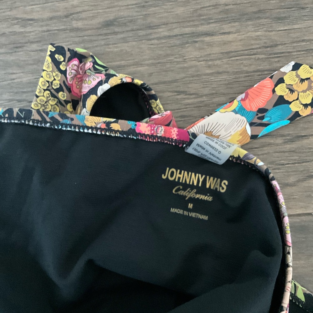 Johnny Was Multicolor Floral Bikini - Picture 5 of 6